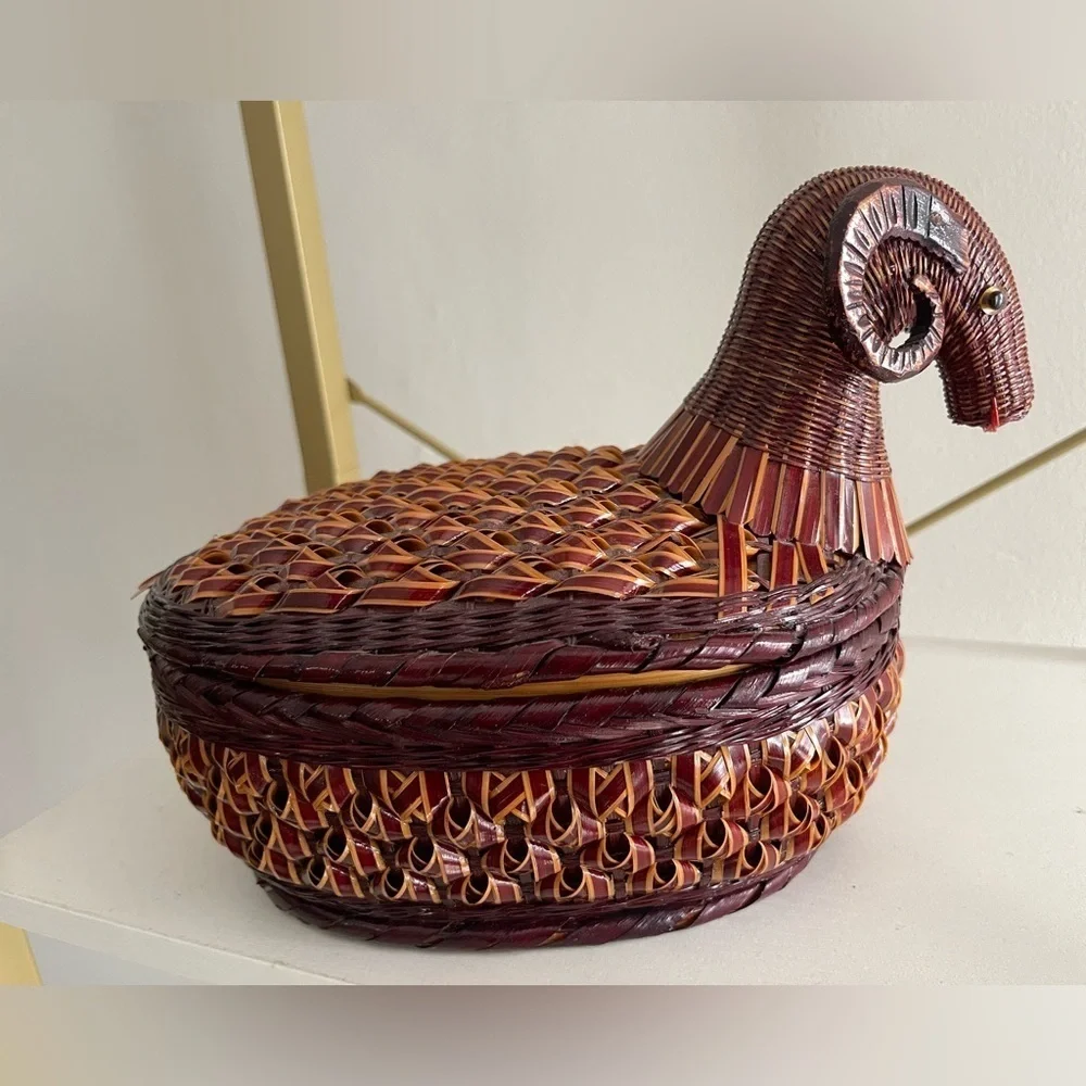 Vintage Woven Handmade  Ram-Shaped Basket Cottagecore Boho Rustic Farmhouse Vibe